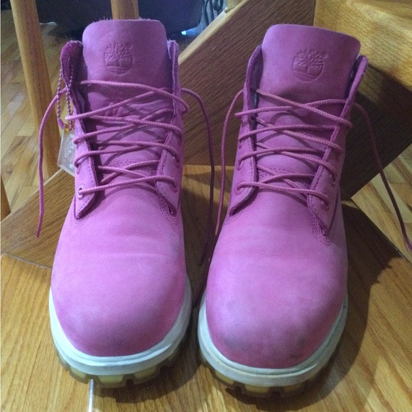 Timberland Other - Timberland Mens Size 6 1/2, deep pink lace up waterproof ankle boots